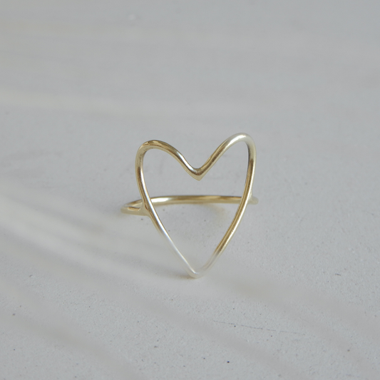 Ring | The 14k solid gold big heart